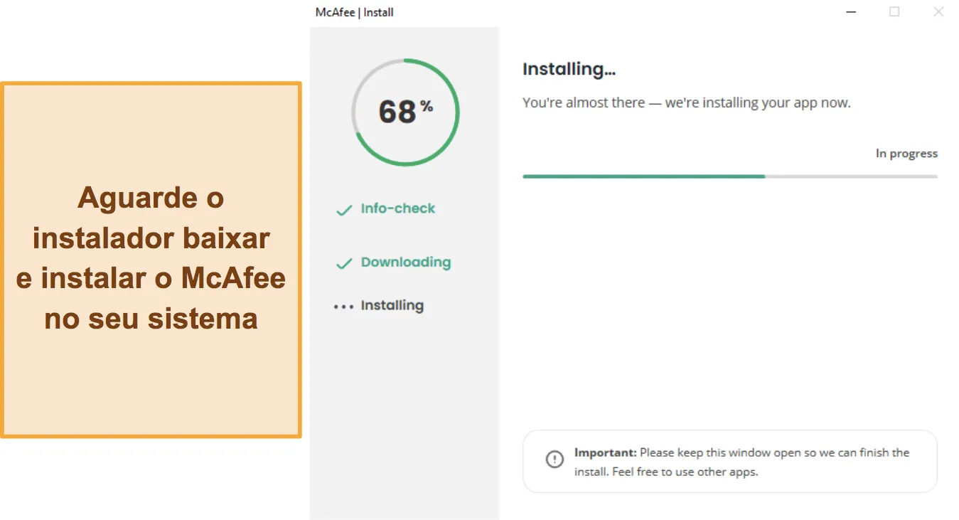 Captura de tela mostrando a instalação do McAfee em andamento.