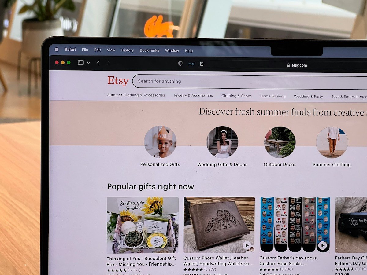 Etsy Updates Policies to Include AI Art and Adds New Tags to Clarify Human Roles