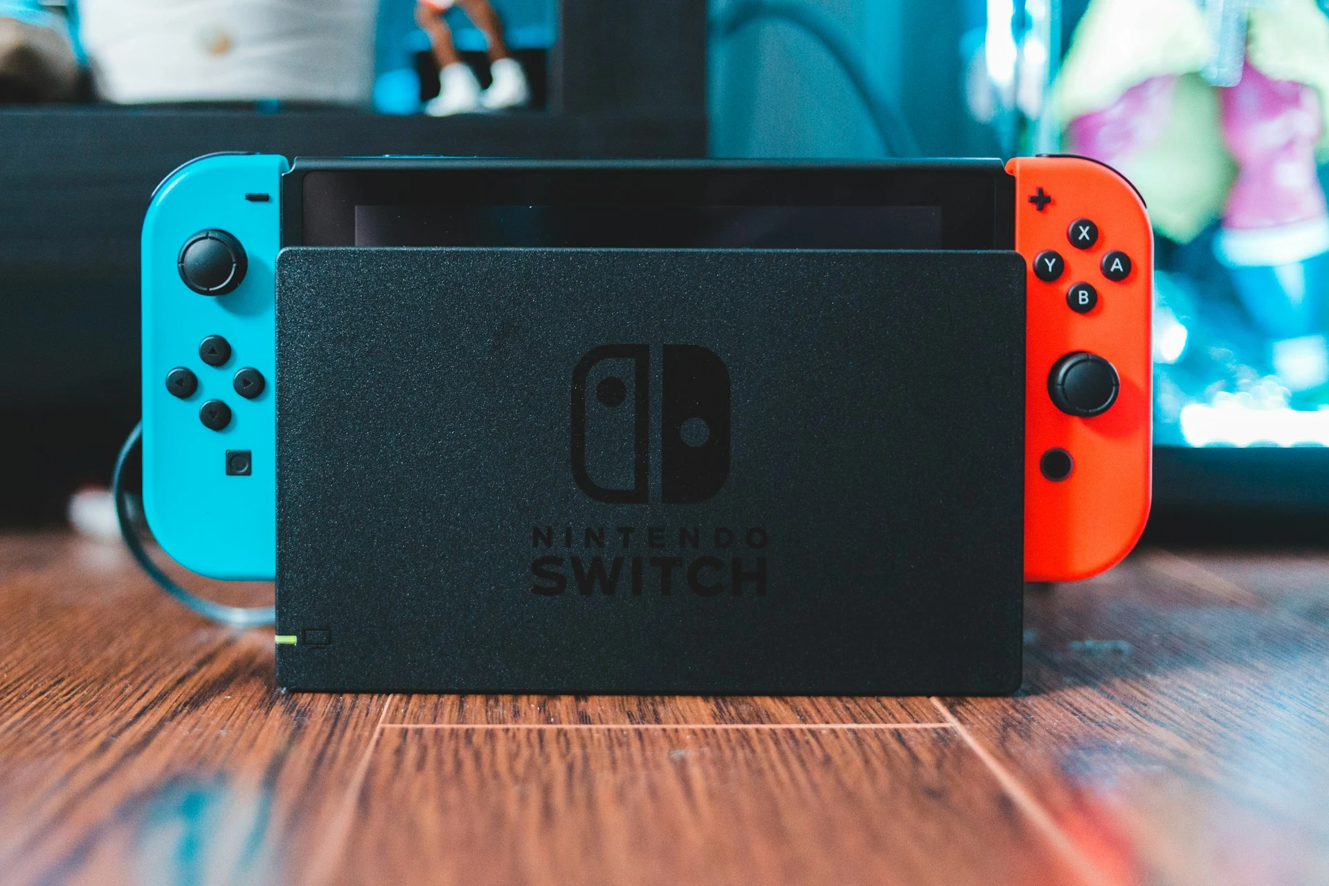 Nintendo is Finally Launching a Joy-Con Charging Stand for Switch