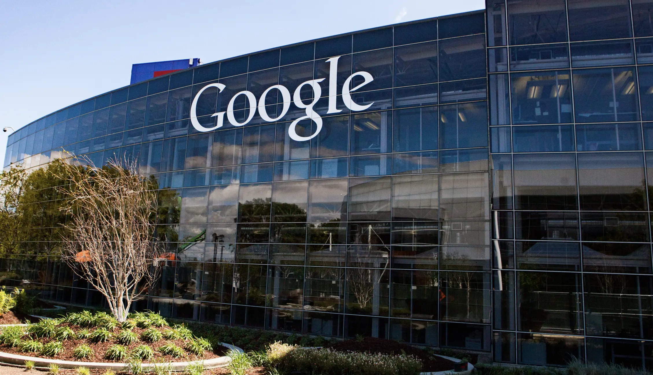 Watchdogs Report Google Favoring Its Own Services And Limiting Competition.