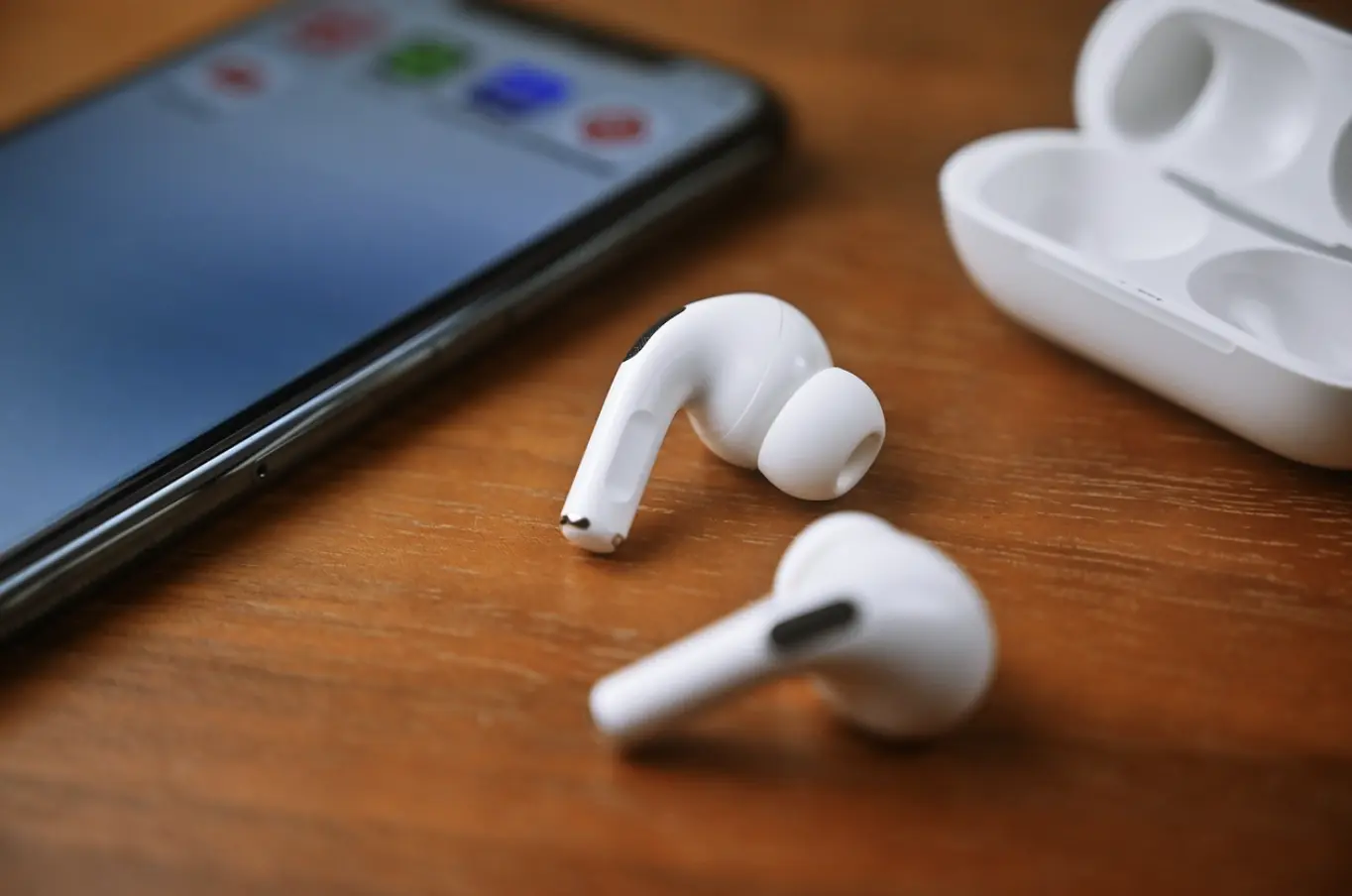 Apple Introduces Hearing Aid Feature for AirPods Pro 2, Awaiting FDA Approval