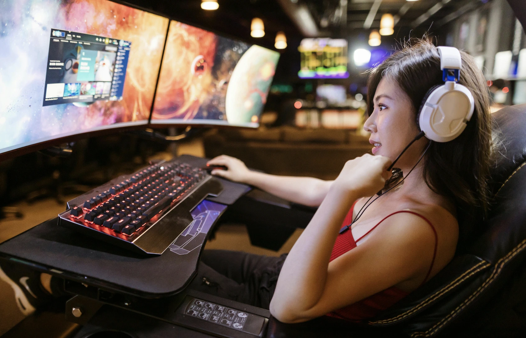 Cybercrime Group Targets Cryptocurrency Influencers And Online Gaming Personalities