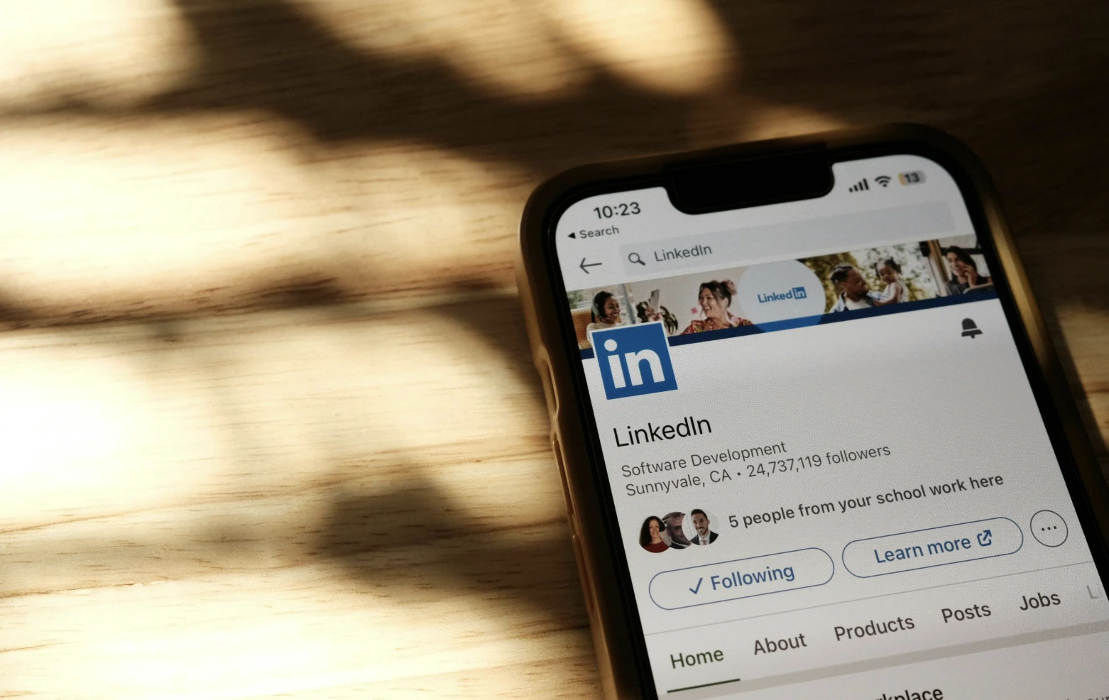 LinkedIn Using User Data To Train AI Models Without Clear Consent