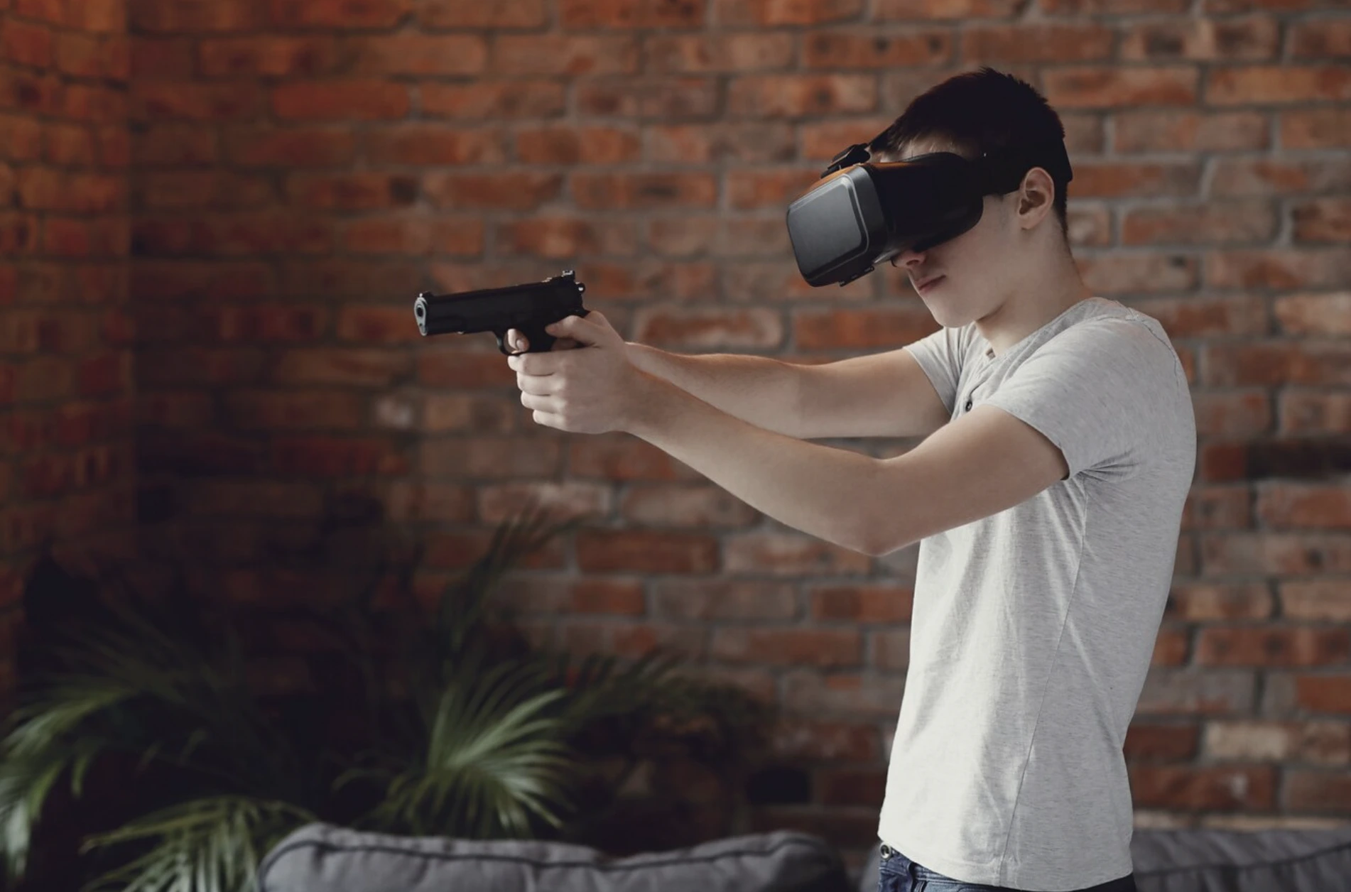 Ohio Students Use VR To Train For Policing Scenarios