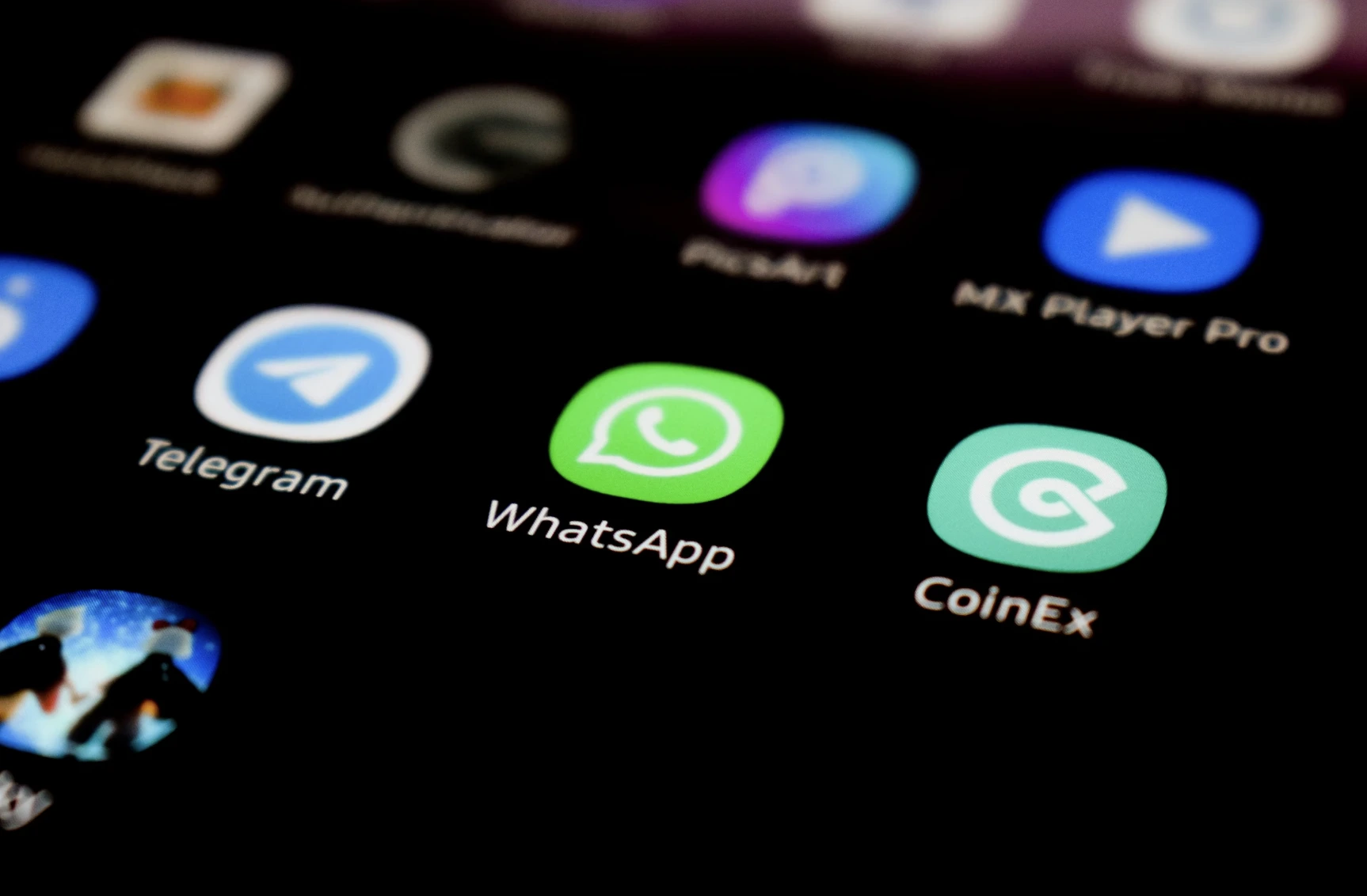 PixPirate Malware Uses WhatsApp to Trick Users, Steal Financial Data