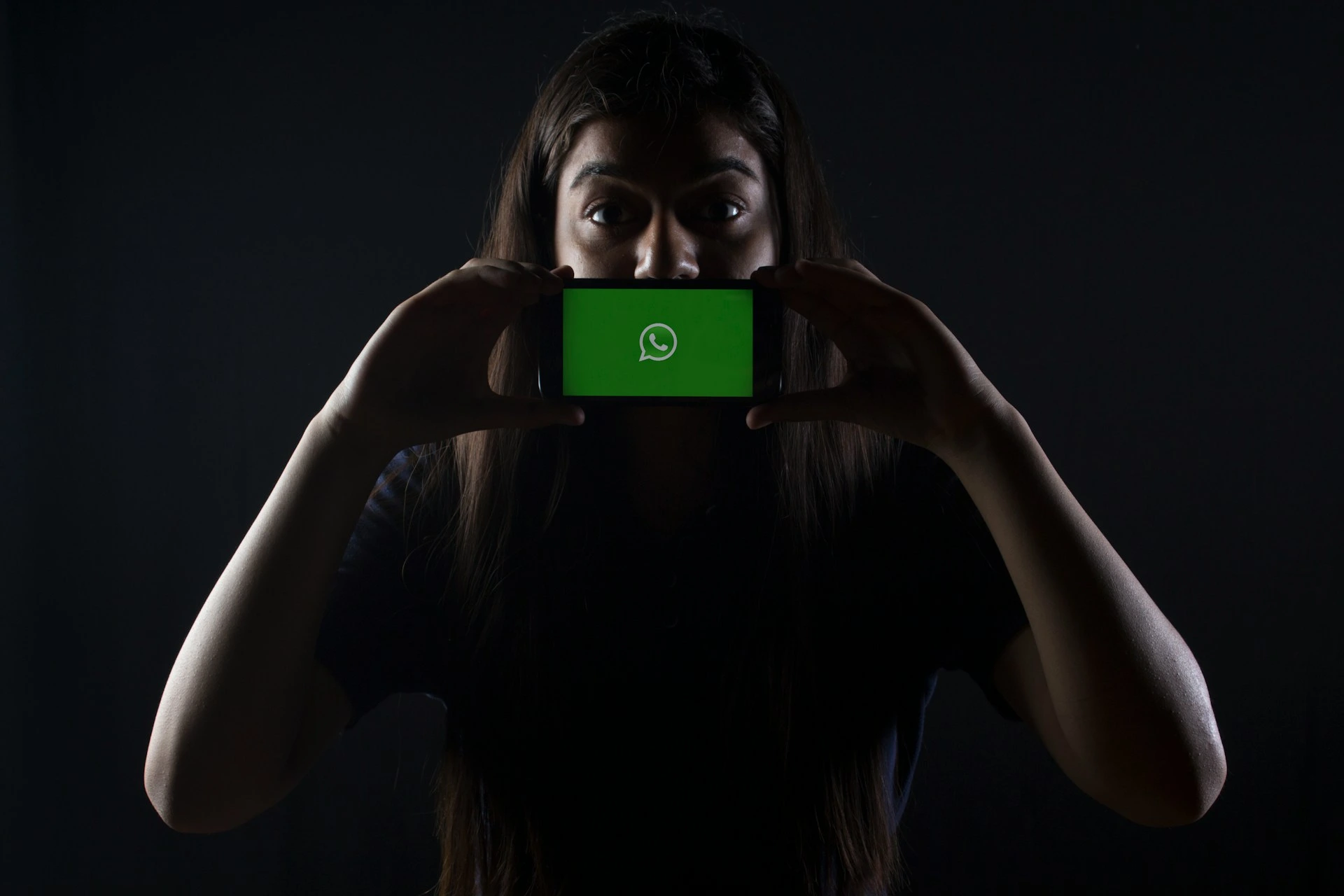 WhatsApp Rolls Out New Audio Transcription Feature For Voice Messages