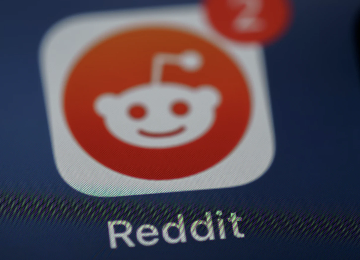 Reddit Launches AI-Powered “Reddit Answers”